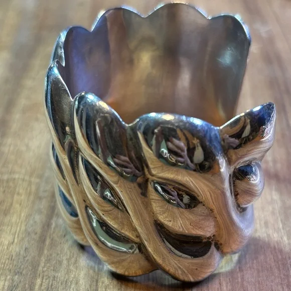 Taxco Los Ballesteros heavy sterling cuff